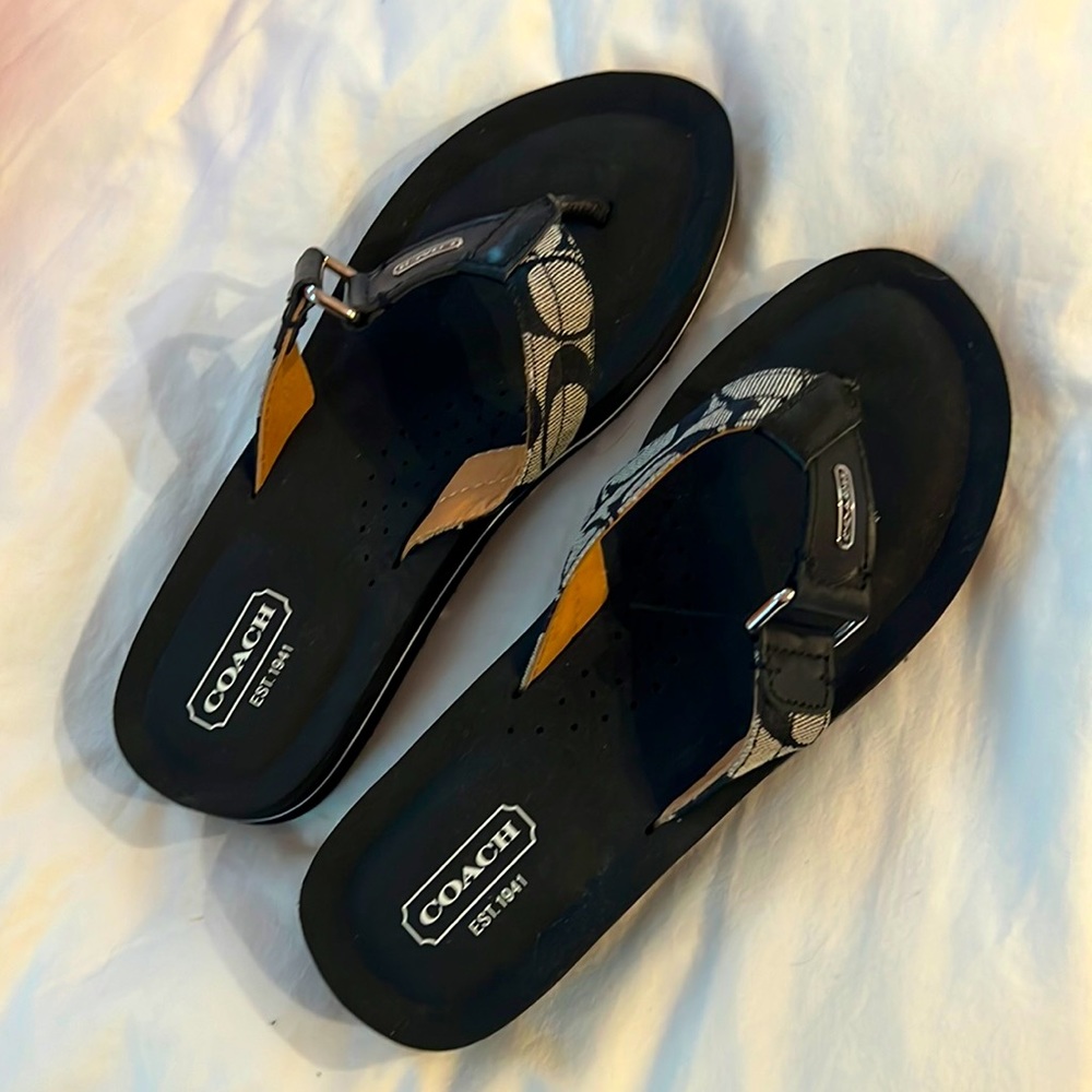 Coach flip flops